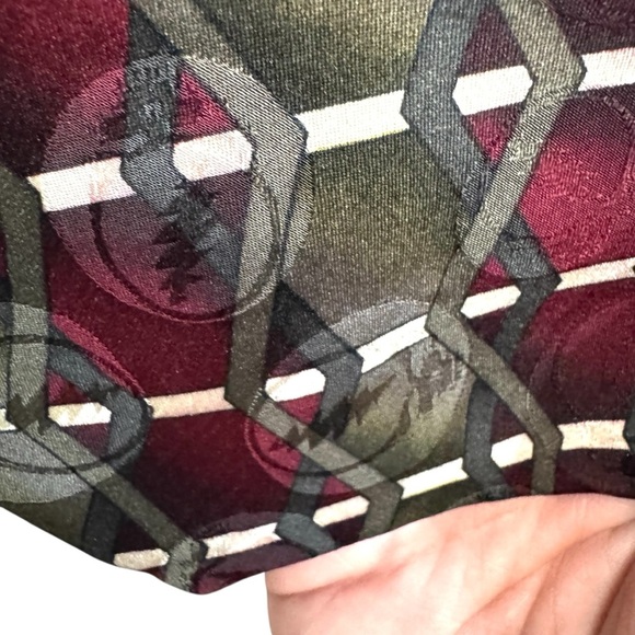 1996 Grateful Dead Wall Of Sound Third Set Tie Red Gray 100% Silk Made in USA - Picture 3 of 9